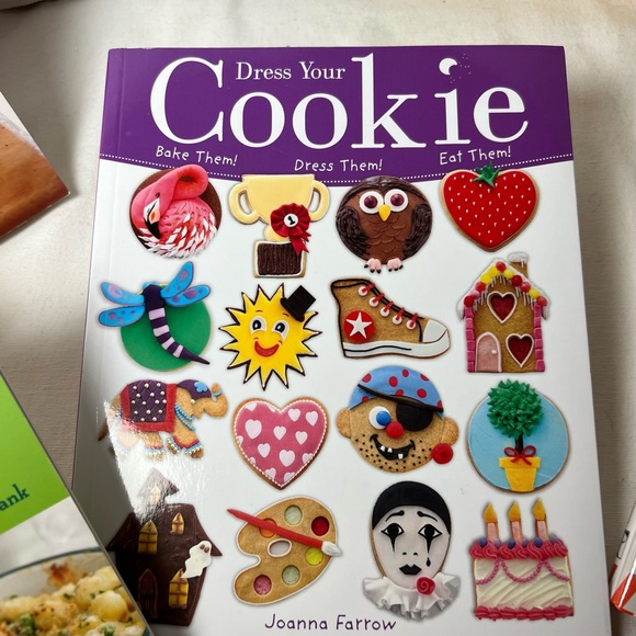 COOKBOOK NOOK GIFT SET - Picture 12 of 14